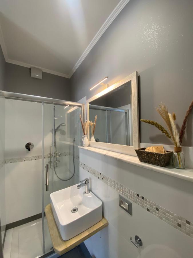 Col Di Lana Apartment Cagliari Bagian luar foto