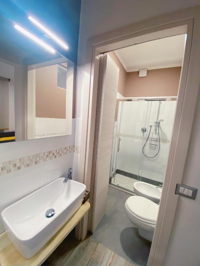 Col Di Lana Apartment Cagliari Bagian luar foto